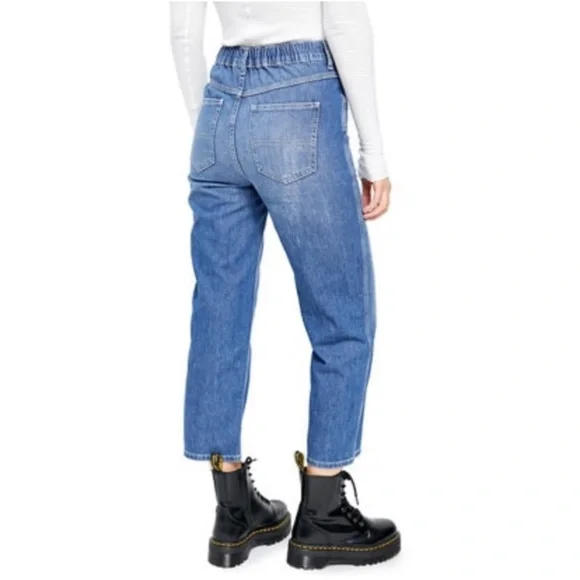 NWT Free People Baby Barrel Cropped Jeans XS - Picture 8 of 8